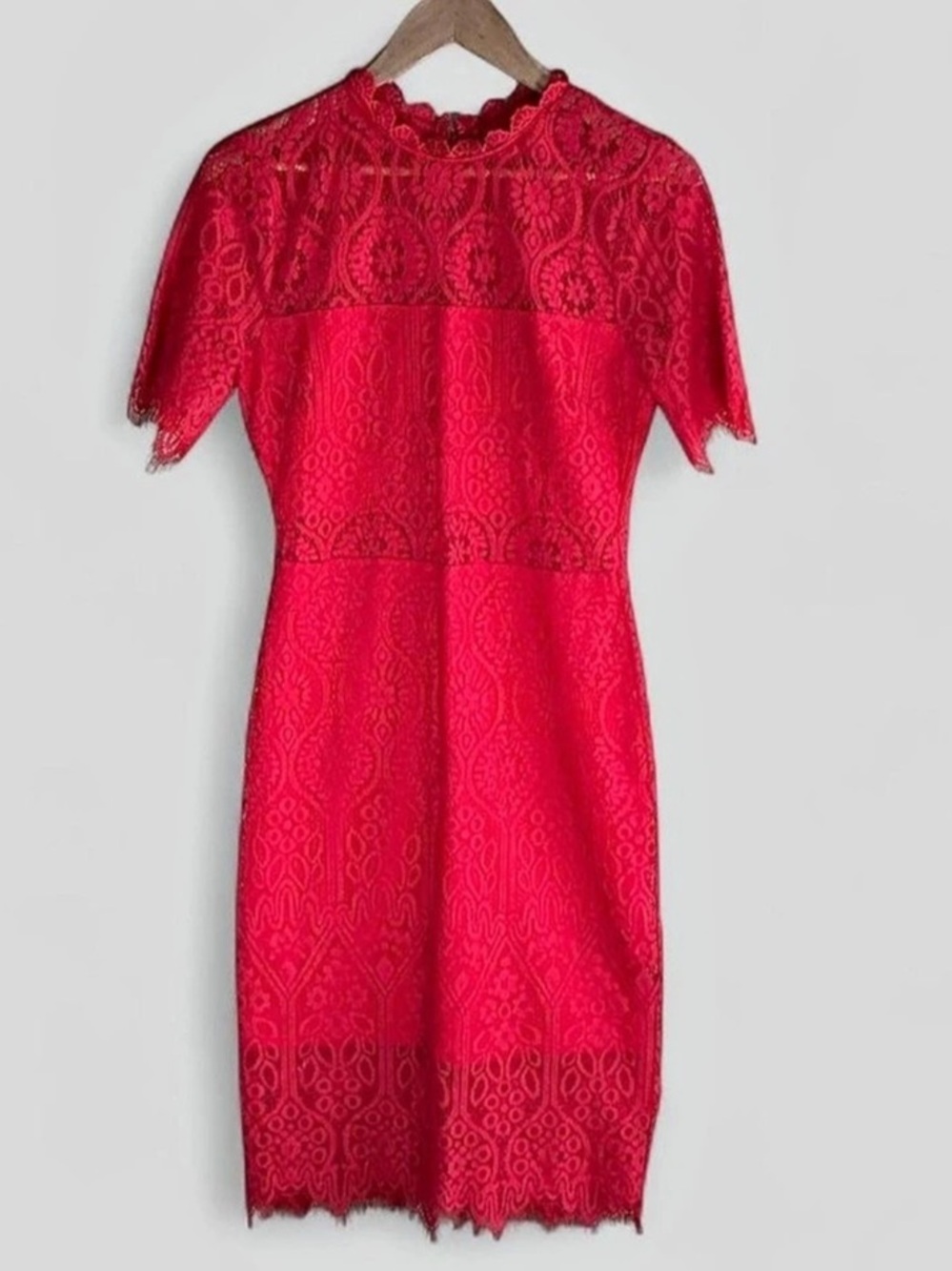Lulus Remarkable Red Lace Short Sleeve Sheath Midi Dress Size Small Cocktail
